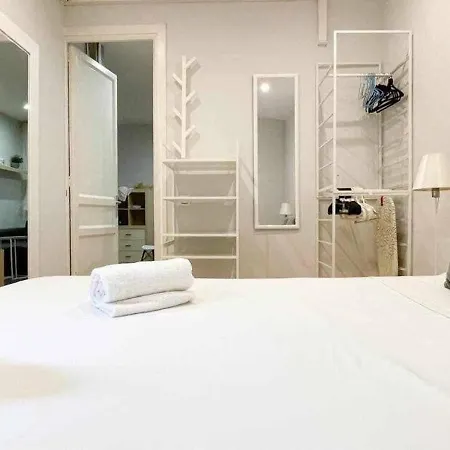 Apartment Hostourist@bcn Fira Hostafrancs Barcelona